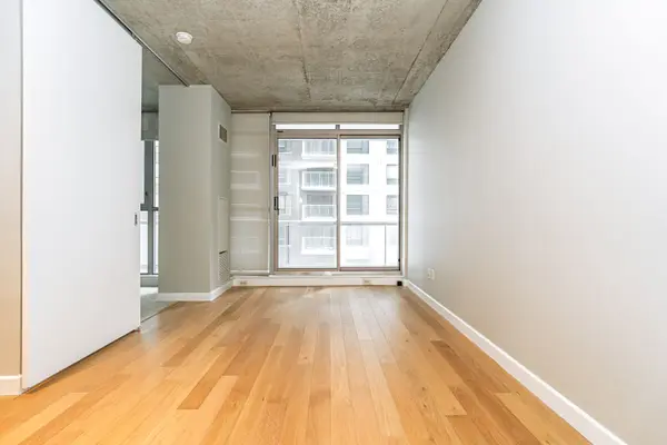 Lower Town - Sandy Hill, ON K1N 1J8,179 George ST #505