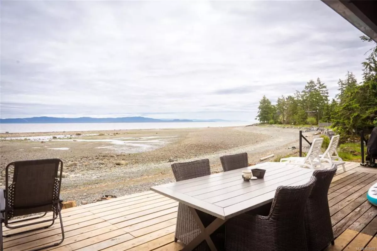 Bowser, BC V0R 1G0,6641 Island Hwy W