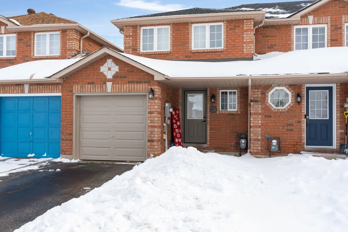 Barrie, ON L4N 0L9,43 SRIGLEY ST