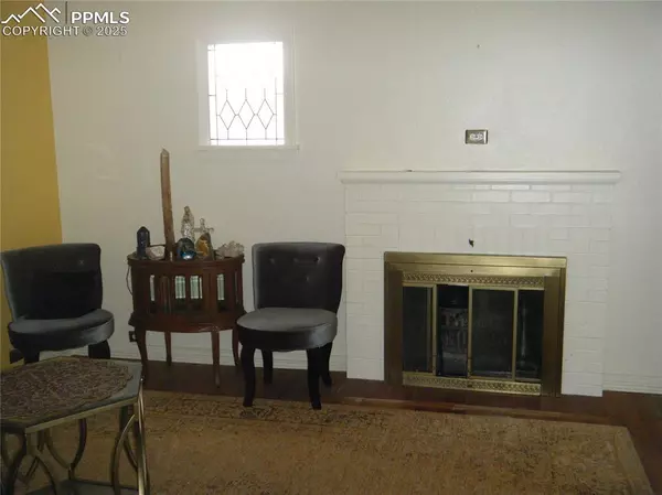 Pueblo, CO 81004,415 Veta AVE