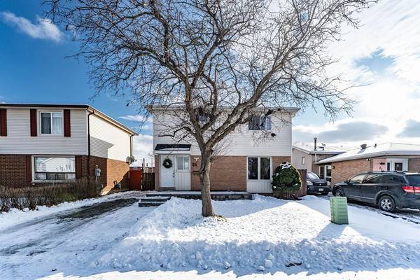 25 Hun CRES, Toronto W10, ON M9V 4G3