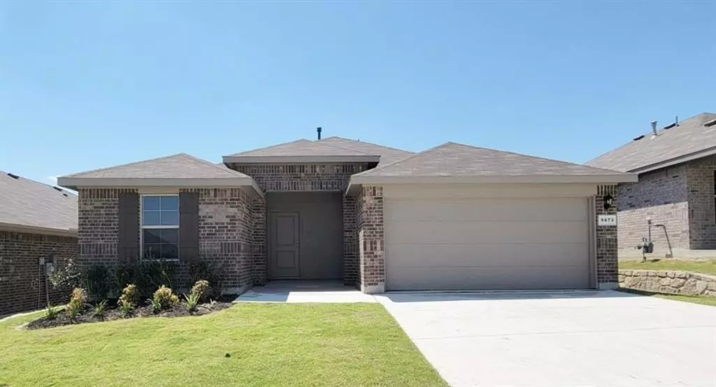 9473 MINT HILL Drive, Fort Worth, TX 76108