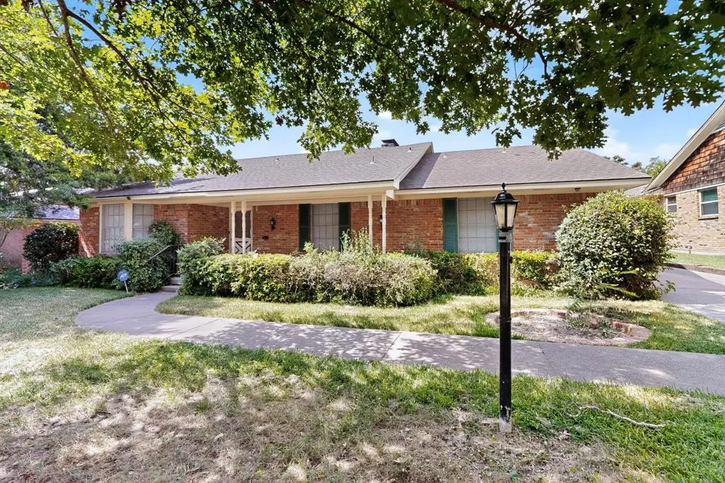 Dallas, TX 75218,10533 Silverock Drive