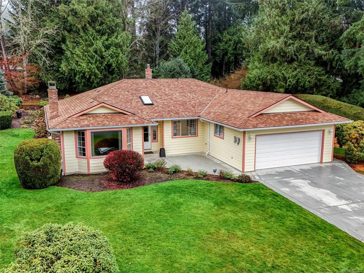 North Saanich, BC V8L 5C8,8618 Kingcome Cres