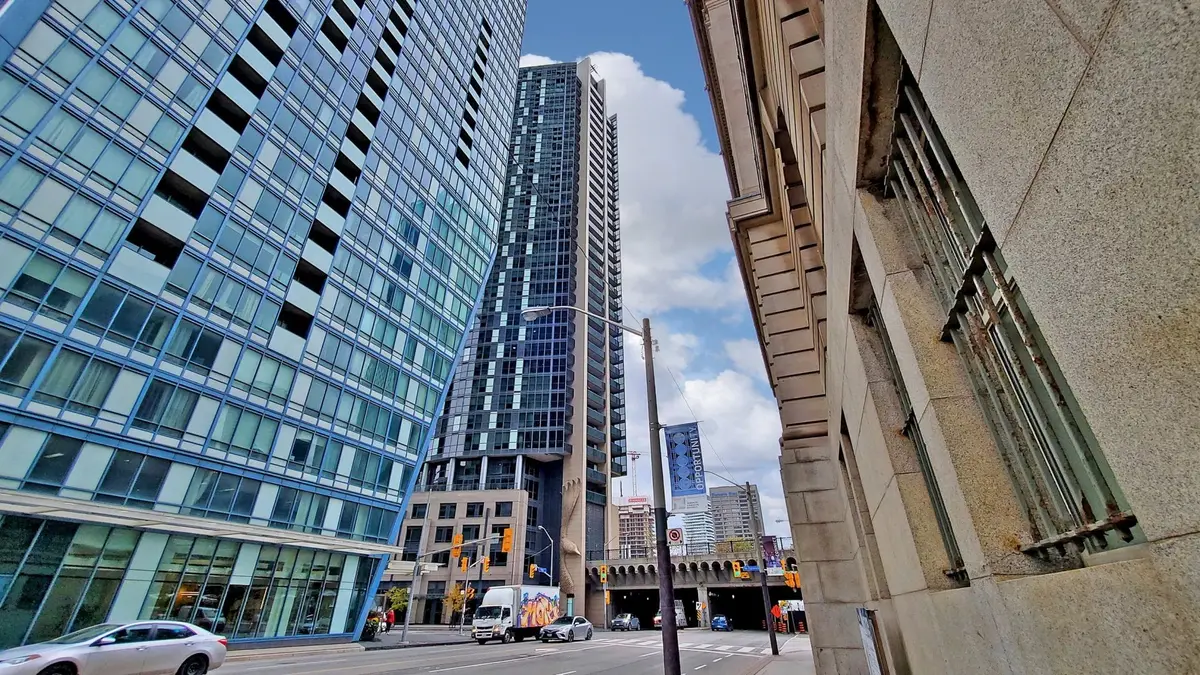 Toronto C08, ON M5E 0A8,1 The Esplanade N/A #3205