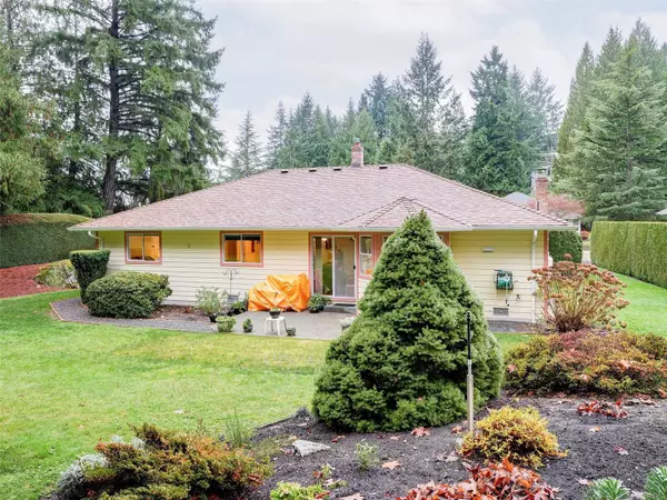 North Saanich, BC V8L 5C8,8618 Kingcome Cres