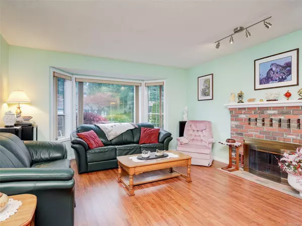 North Saanich, BC V8L 5C8,8618 Kingcome Cres