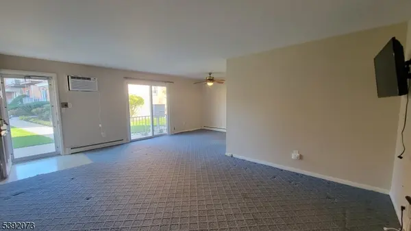 Midland Park Boro, NJ 07432,15 Cottage St19 3a #3A