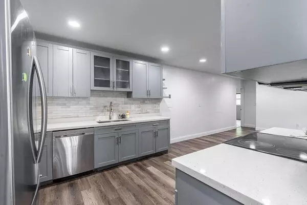 Hollywood, FL 33024,7431 Arthur St