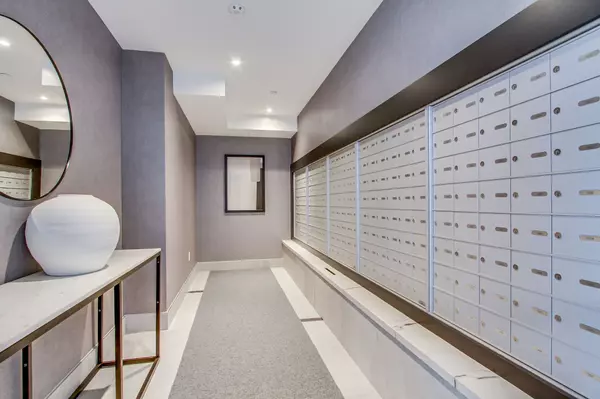 Newmarket, ON L3Y 0G7,185 Deerfield RD #419