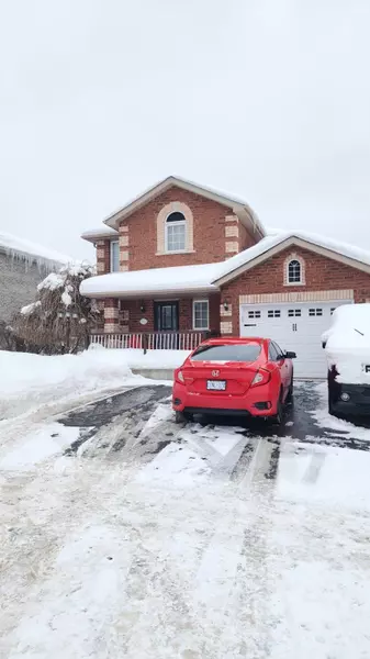 131 Ruffet DR, Barrie, ON L4N 0N6