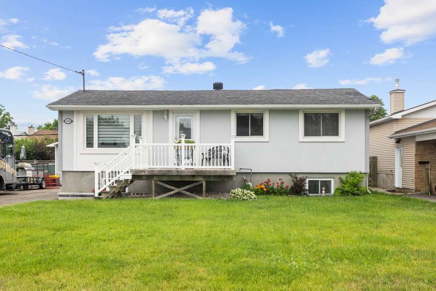 1396 Maxime ST, Cyrville - Carson Grove - Pineview, ON K1B 3L1