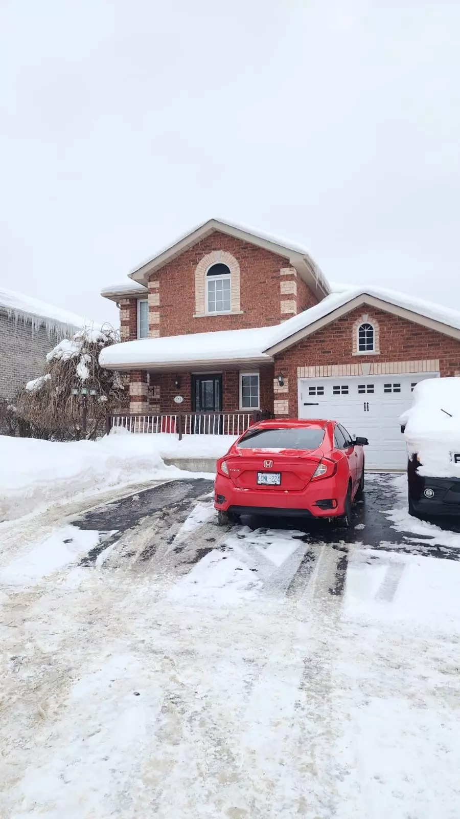 Barrie, ON L4N 0N6,131 Ruffet DR