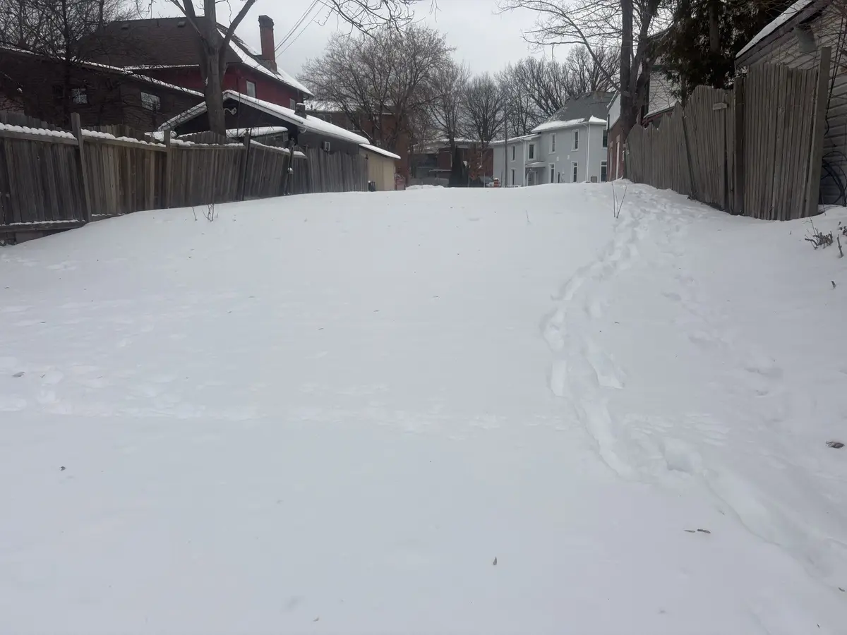 Arnprior, ON K7S 1N8,126 Elgin ST W