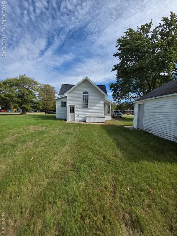 Clio, MI 48420,13021 N Saginaw RD