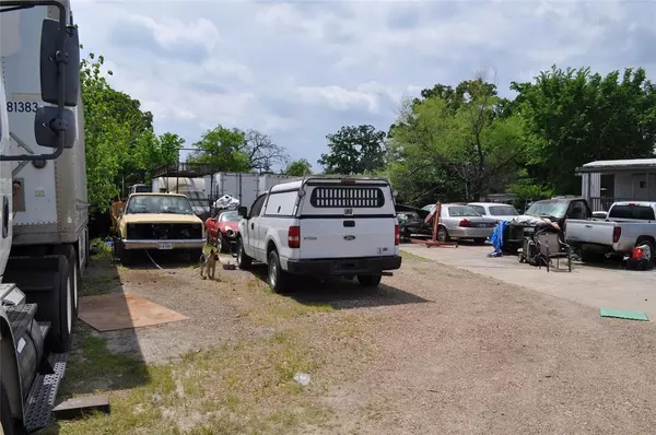 Dallas, TX 75253,11460 C F Hawn Freeway