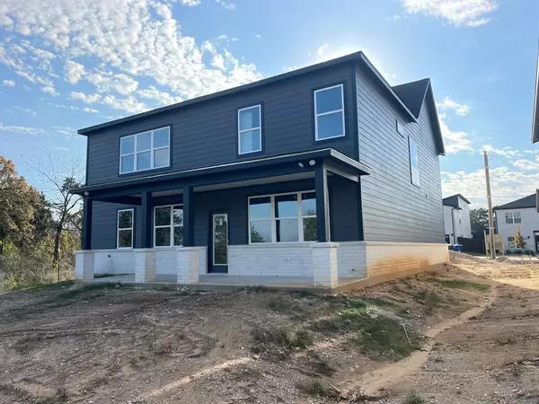 Dallas, TX 75203,1410 Diceman Avenue