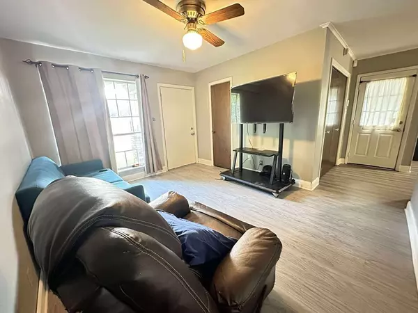 Shreveport, LA 71103,2760 Anna Street