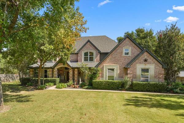 175 S Forest Lane,  Double Oak,  TX 75077