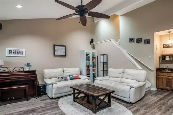 Garland, TX 75043,546 Briarcliff Drive