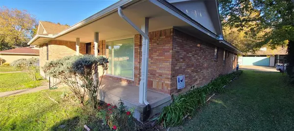 Dallas, TX 75232,6314 Autumn Woods Trail