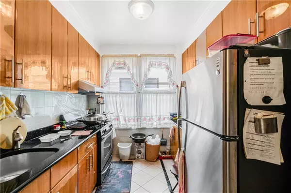 Brooklyn, NY 11220,474 Senator ST