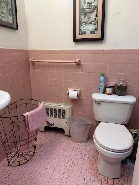 Brooklyn, NY 11236,870 East 93rd ST