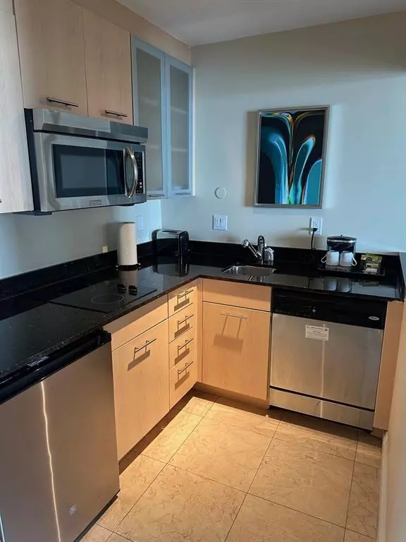 Fort Lauderdale, FL 33304,2670 E Sunrise Blvd #1030