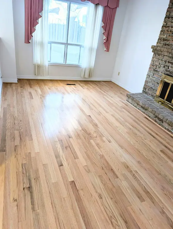 Markham, ON L3T 6W5,50 Summerdale DR