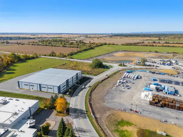 Barrhaven, ON K2J 0P7,0 Bill Leathem DR