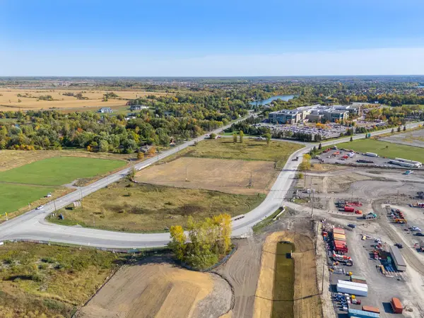 Barrhaven, ON K2C 3H1,11 Beckstead RD