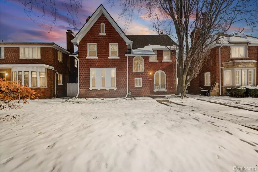 17214 Wildemere ST, Detroit, MI 48221