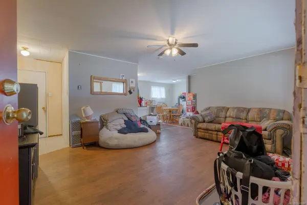 Bamfield, BC V0R 1B0,230 Clutus Rd