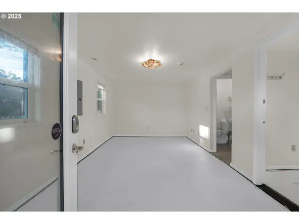 Cannon Beach, OR 97110,164 SUNSET BLVD