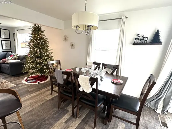 Irrigon, OR 97844,295 NE NINTH ST