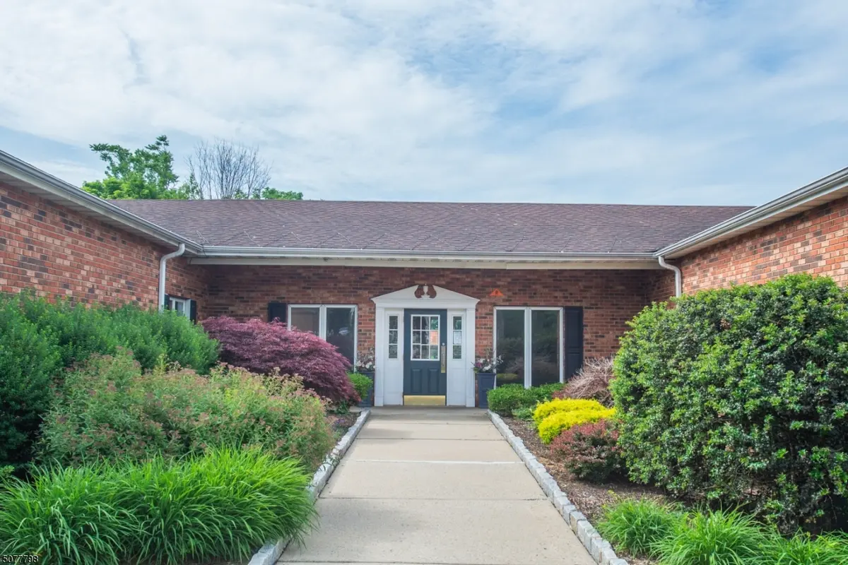 Randolph Twp., NJ 07869,10 W HANOVER AVE Suite 106