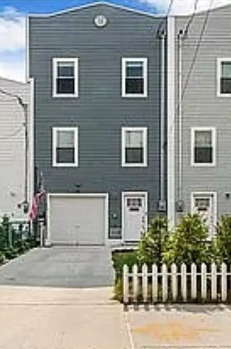 Brooklyn, NY 11224,3626 Bayview AVE