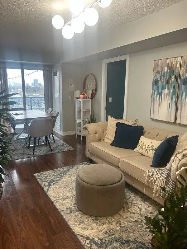 181 Village Green SQ #618, Toronto E07, ON M1S 0K6