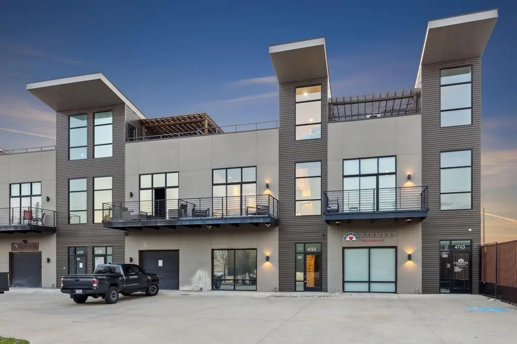 Dallas, TX 75207,4763 Algiers Street #100