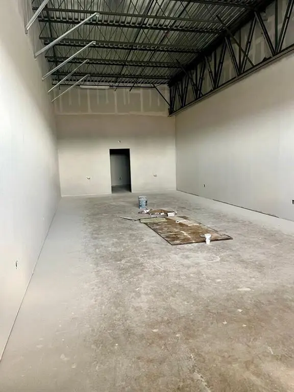 Longview, TX 75605,3052 N Eastman Road