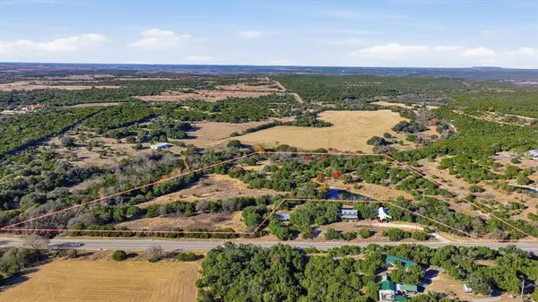 Glen Rose, TX 76043,4927 W Hwy 67