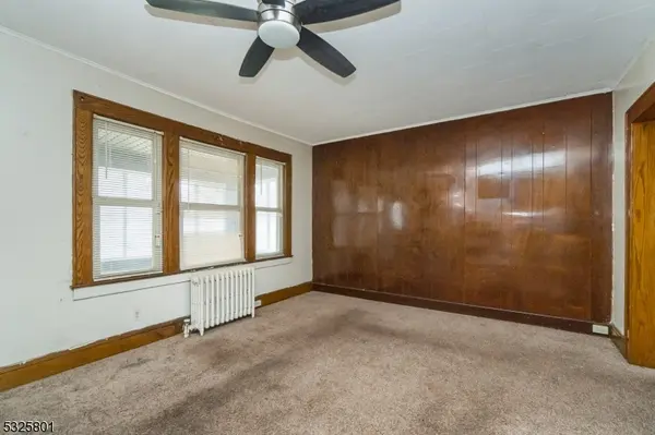 Roselle Boro, NJ 07203,424 E 4Th Ave