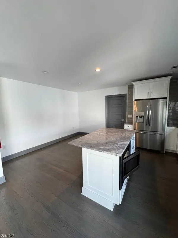 Raritan Twp., NJ 08822,445D Us Highway 202 #1