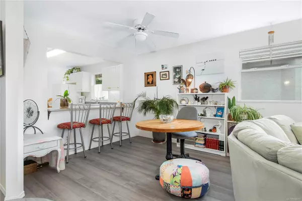 Campbell River, BC V9W 7R4,595 Evergreen Rd #7