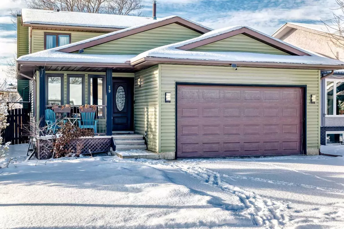 Calgary, AB T2E7R4,19 Mchugh PL NE