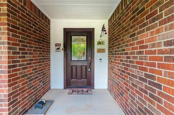 Dallas, TX 75249,7046 Panavision Trail