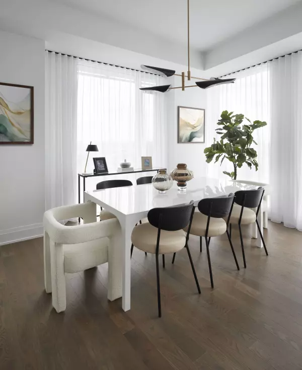 Toronto C01, ON M5V 0V6,470 Front ST W #2005