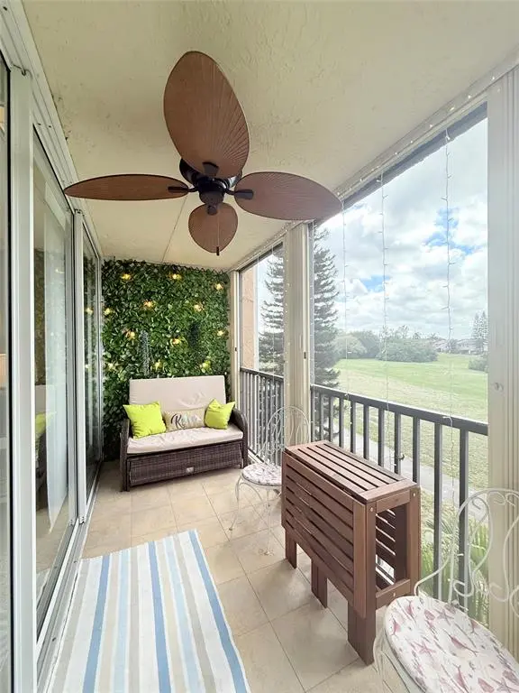 Lauderhill, FL 33319,3771 Environ Blvd #355