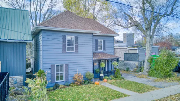 Deseronto, ON K0K 1X0,143 Green ST