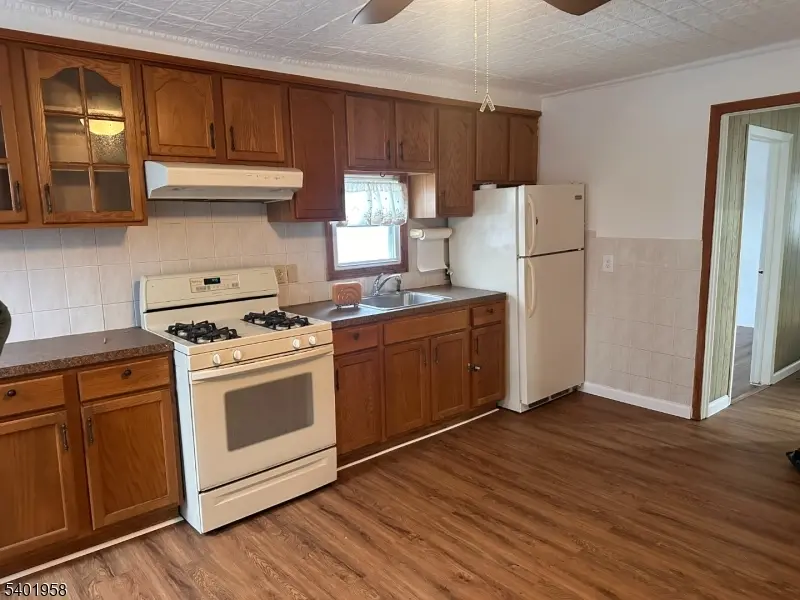 Paterson City, NJ 07501,986 Madison Ave